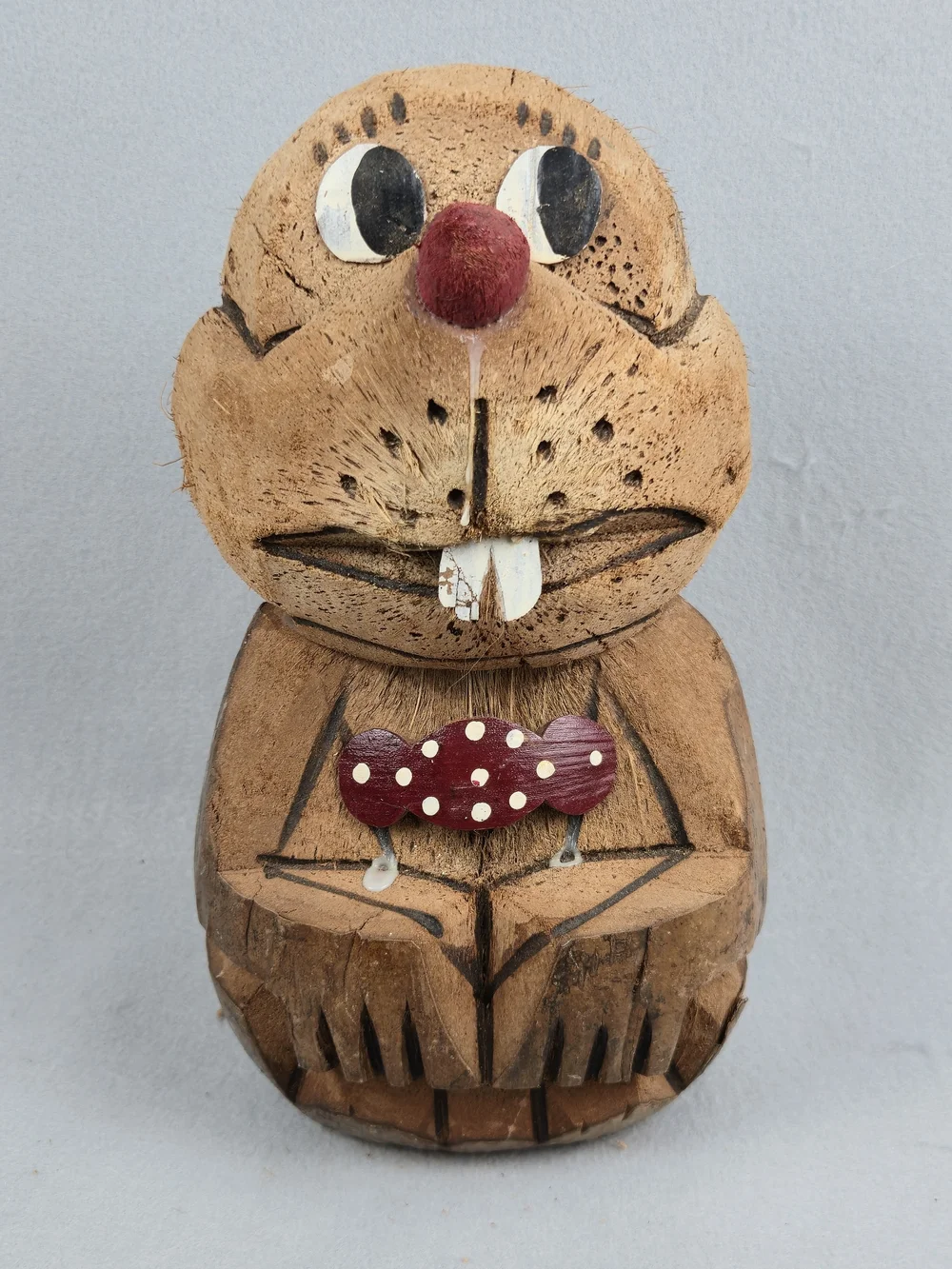 ​VTG Hand Carved Coconut Shell Beaver Figurine Tiki Bar Folk Art